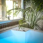 Paradise Ranch 4*
